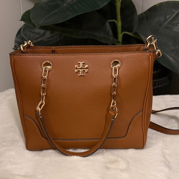 Tory Burch Handbags - Tory Burch Crossbody Bag with Gold Accents EUC